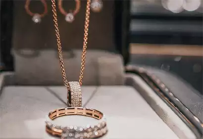 南屯當舖黃金遇石典當服務